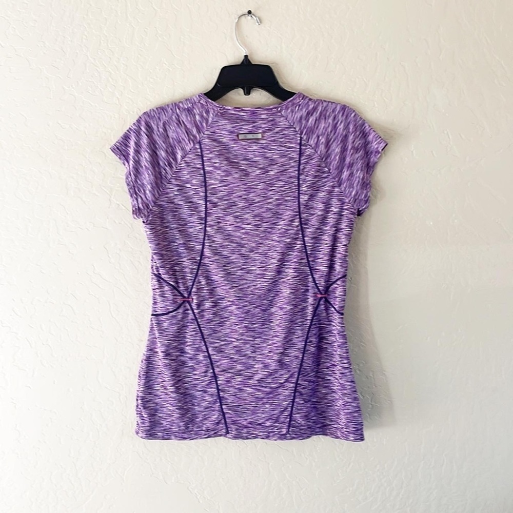 🌿Final Sale Athleta V Neck Athletic Shirt - Picture 8 of 9